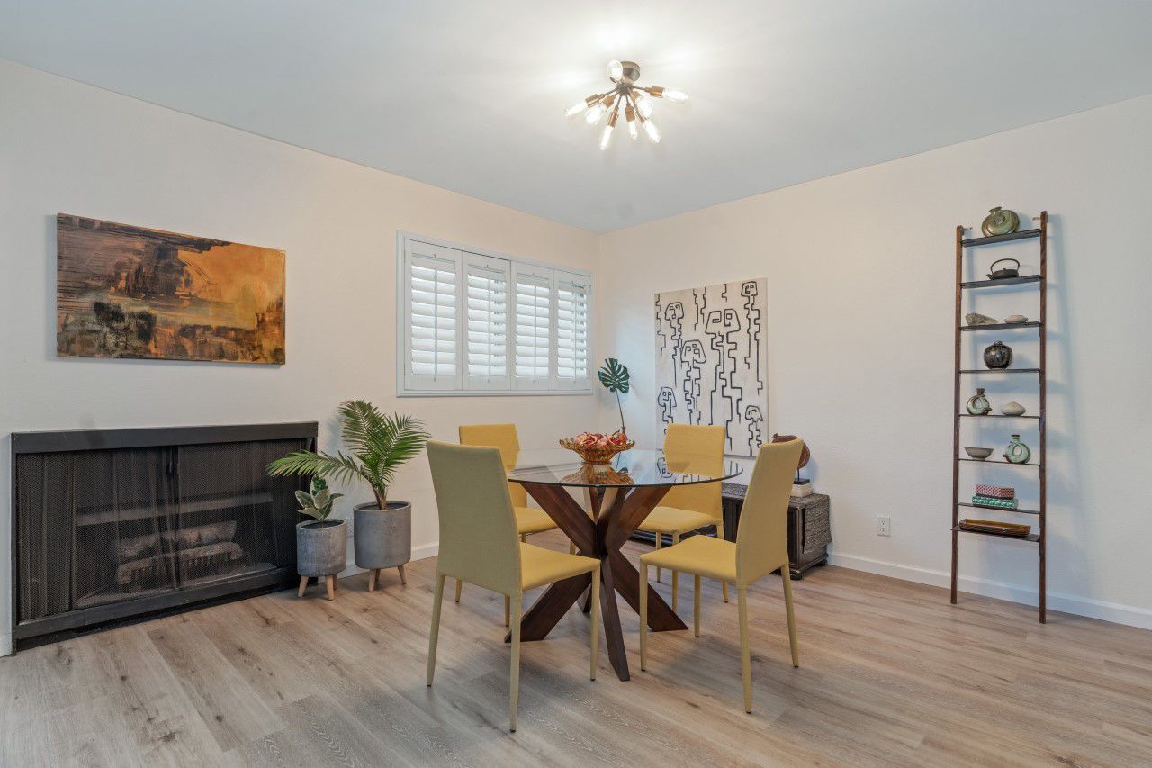 2929 waverly dining roon